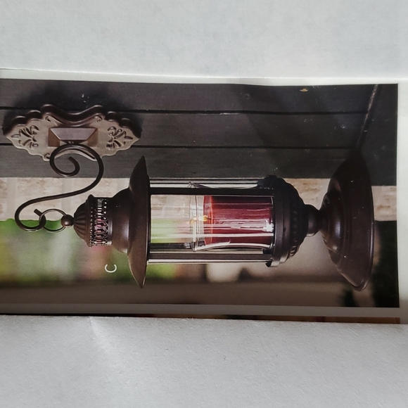 3 Ways to use Wrought Iron Cypress Lantern/Wall Sconce Home Interiors NEW - Picture 6 of 9